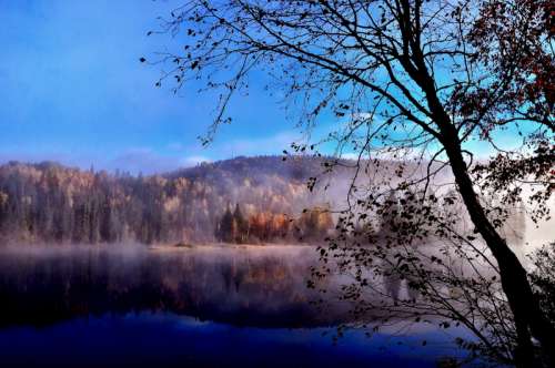 Lake and Mountains landscape in Quebec, Canada free photo
