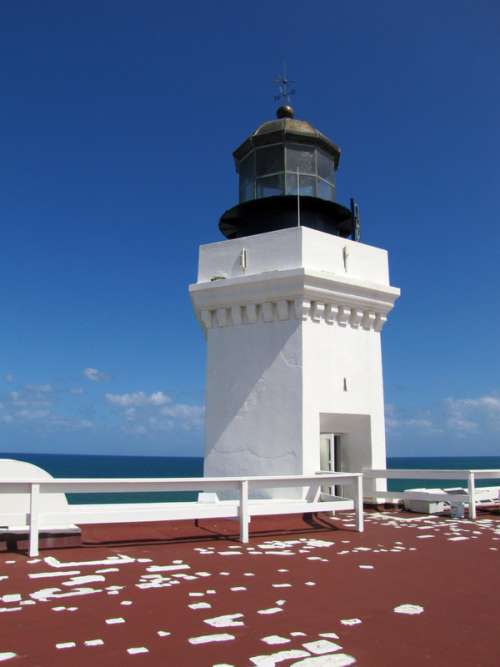 Lighthouse in the daytime in Puerto Rico free photo