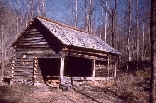 Log Cabin in Great Smoky Mountains National Park, Tennessee free photo