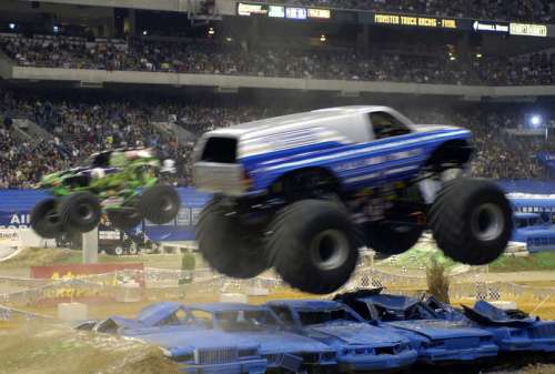 Monster Truck Show at racetrack in Las Vegas, Nevada free photo