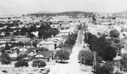Overlooking Albury from Monument Hill in the 1920s in New South Wales, Australia free photo