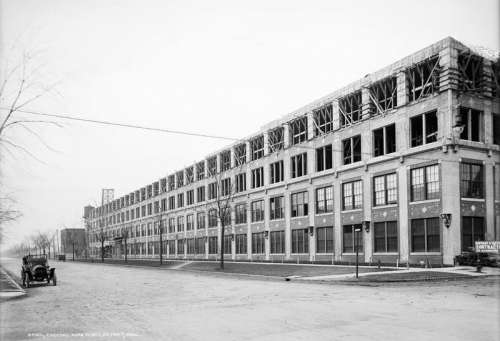 Packard Automotive Plan in Michigan free photo