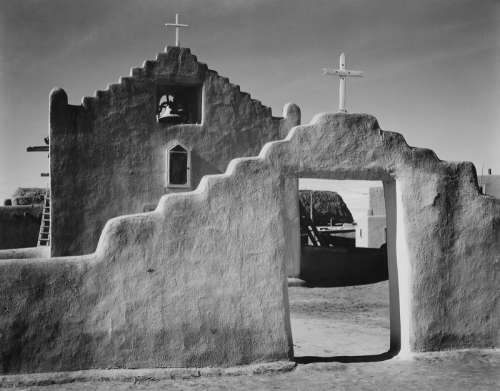 Pueblo Mission building in New Mexico free photo