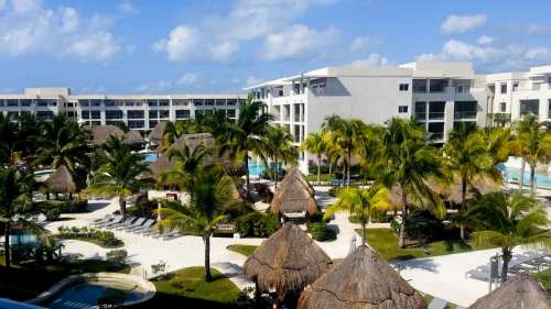 Resort and trees in Cancun, Quintana Roo, Mexico free photo