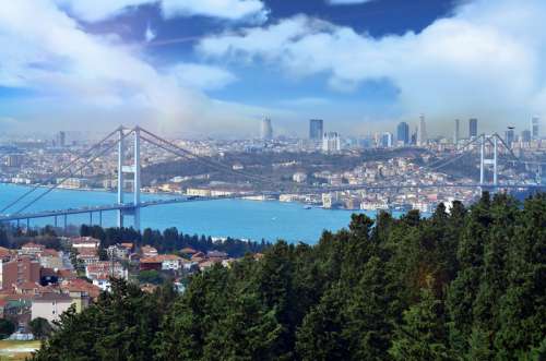 River Flowing through Istanbul, Turkey cityscape free photo