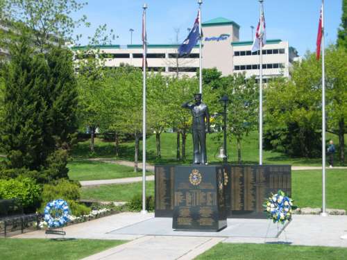 Royal Canadian Naval Association Naval Memorial in Ontario, Canada free photo