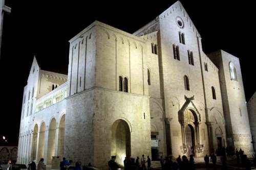 St. Nicholas Basilica in Bari, Italy free photo