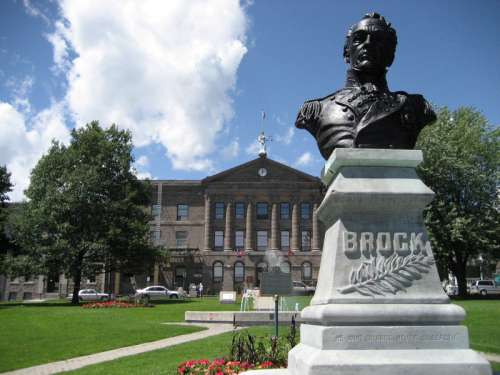 Statue of General Isaac Brock in Brockville, Ontario, Canada free photo