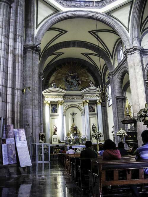 Tabernacle's main altar at the Mexico City Cathedral free photo
