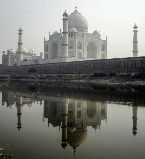 Taj Mahal from the Northern Bank of river Yamuna in India free photo