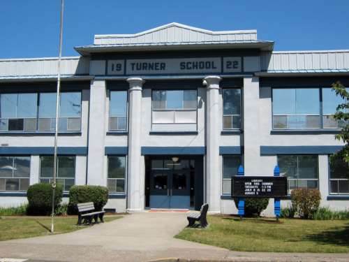 Turner School in Oregon free photo