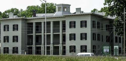  U.S. Marine Hospital in Kentucky free photo