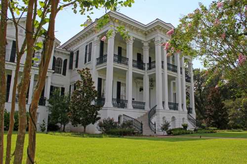 Villa Garden in Louisiana free photo