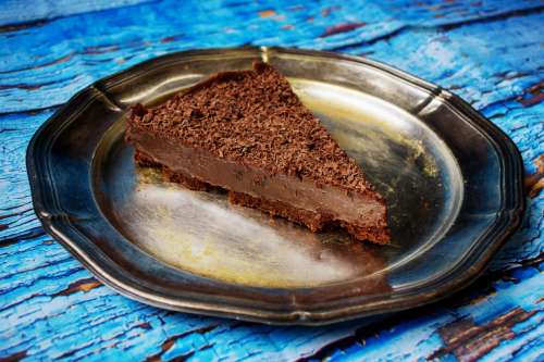 Brigadeiro Chocolate Cake