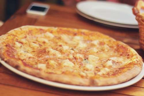 Cheese pizza on plate
