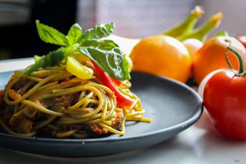 Pasta with basil