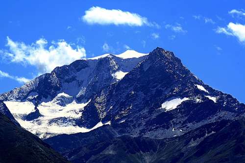 Alps The Pennine Alps Mont Velan Val D'Aosta Italy
