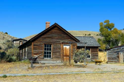 Bannack Abandoned House Bannack House Ghost Town