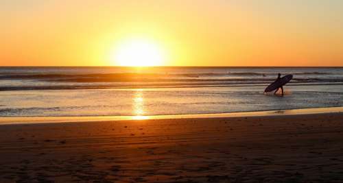 Beach Sunrise Seaside Surfer Sunrise Beach Golden