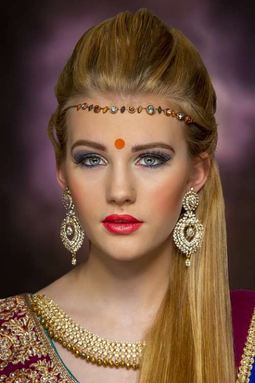 Bindi Asian Jewellery Beauty Portrait Bridal