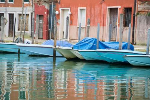 Boats Quiet Water Calm Channel Venice Italy