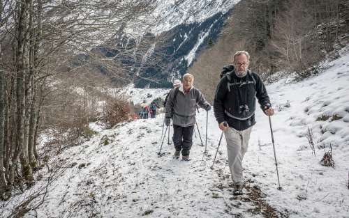 Bouleste Pyrénées Mountain Snow Hiking Group