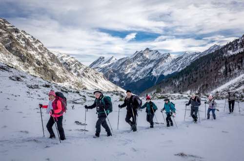 Bouleste Pyrénées Mountain Snow Group Hiking Sky