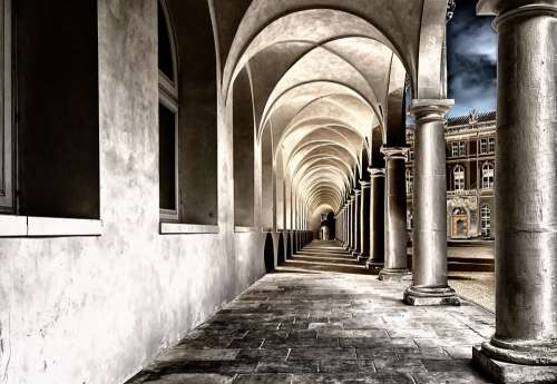 Cloister Monastery Courtyard Dresden Gang Vault