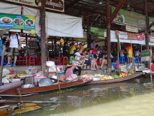 Damnoen Saduak Floating Market Thailand Traditional