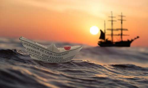 Dawn Papierschiff Ship Sea Sunset Waters