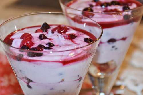 Dessert Glass Sweet Sweet Dish Quark Berries