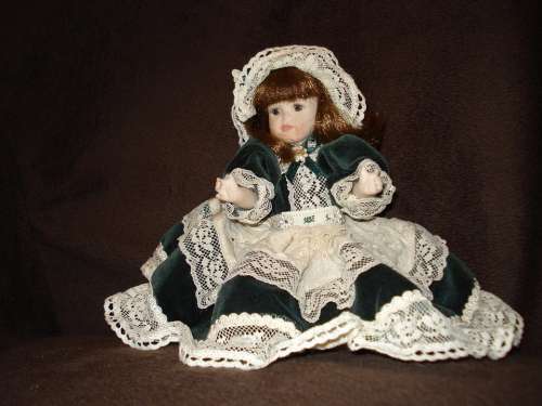 Doll Former Toy Girl