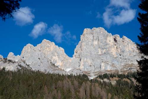 Dolomites The Cime D'Auta Italy Vista