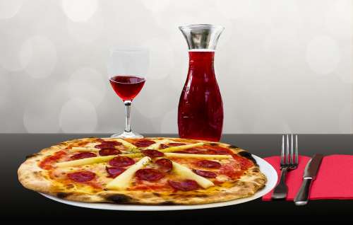 Eat Pizza Drink Restaurant Wine Wine Glass Carafe