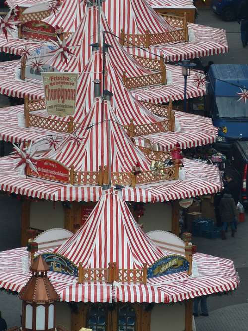 Fair Christmas Market Magdeburg Saxony-Anhalt View