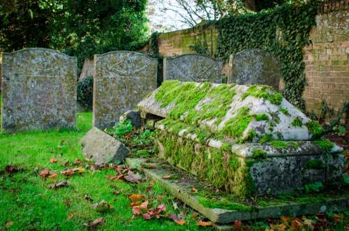 Graveyard Graves Headstones Ancient Tomb Mossy