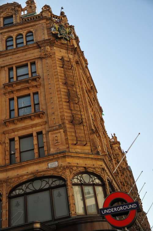 Harrods Department Store London Building
