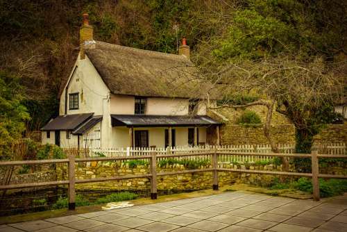 House Cottage Rural Building Home Architecture