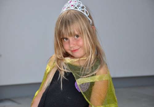 Human Child Girl Princess Blond Face Smile