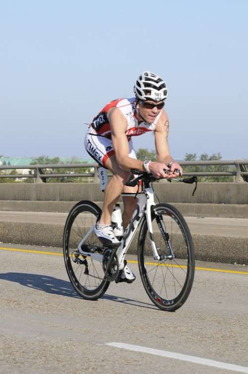 Ironman Triathlon Time Trial Bike Cycling Speed