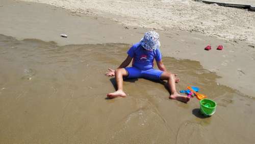 Kid Beach Sand Child Ocean Play Cute Playing