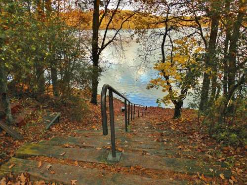 Lake Bank Stairs Idyllic Autumn Idyll Flakesee