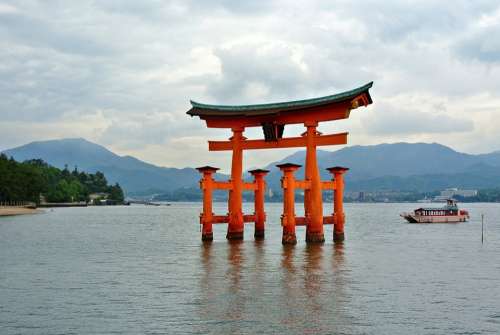 Miyajima Gate Tori