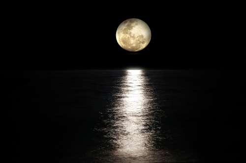 Moon Sea Full Moon Light Reflections Moonlight
