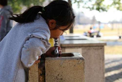 Park Drinking Faucet Drinking Fountain Kids Woman