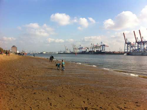 Port Hamburg Elbe Beach