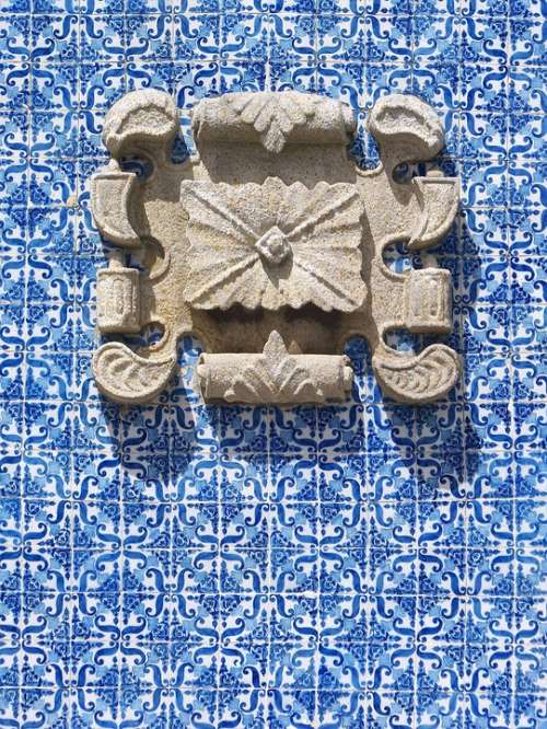 Portugal Azuleros Tile Painting Facade