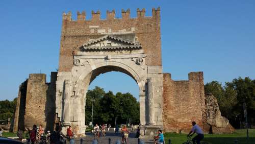 Rimini Arc August Roman Arch