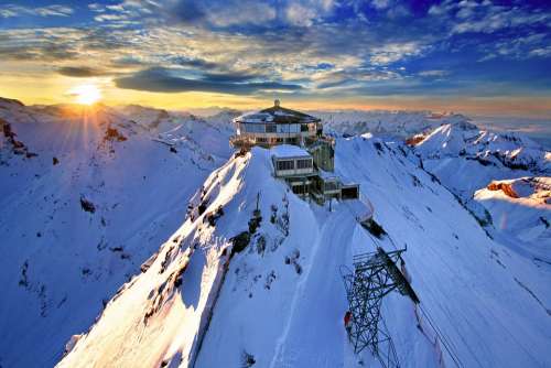 Schilthorn Mountain Station Switzerland Alpine