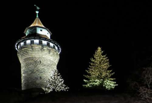Sinwelturm Nuremberg Castle Illuminated Night